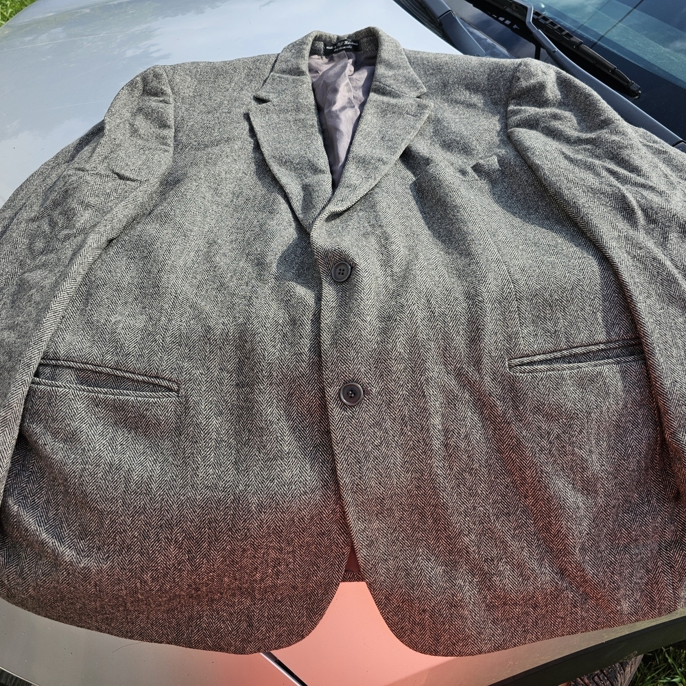 Gray Wool Blend Blazer with Classic Notched Lapels